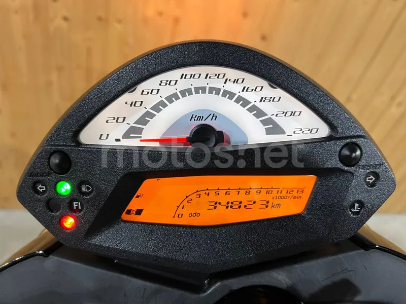 Kawasaki ER-6n - Vista 21