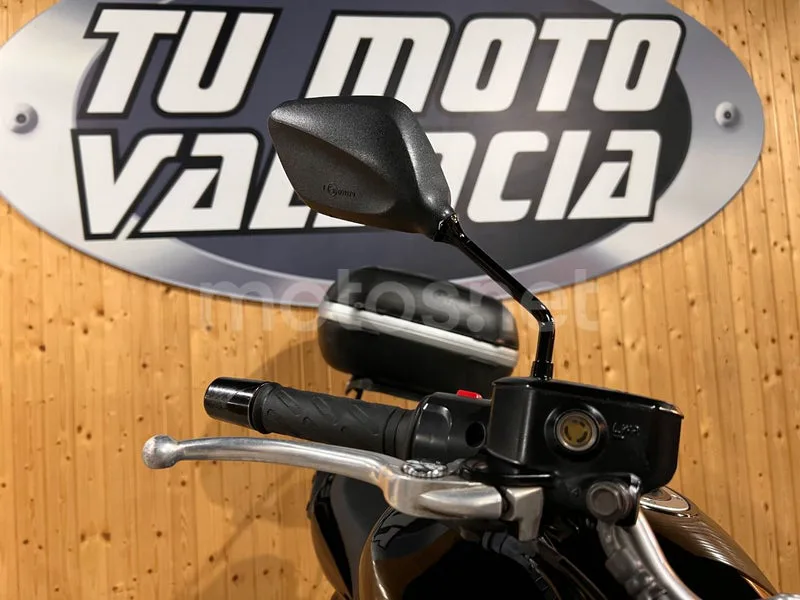 Kawasaki ER-6n - Vista 29