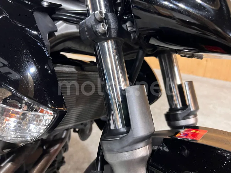 Kawasaki ER-6n - Vista 33