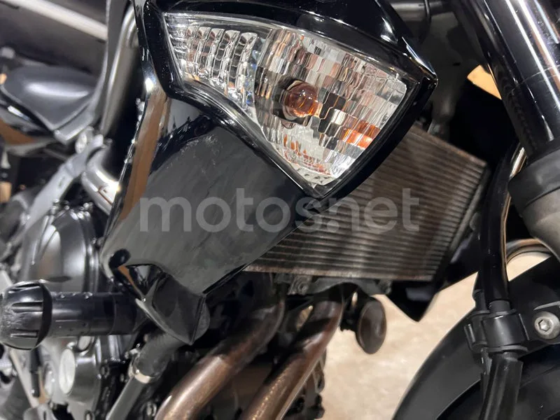 Kawasaki ER-6n - Vista 38