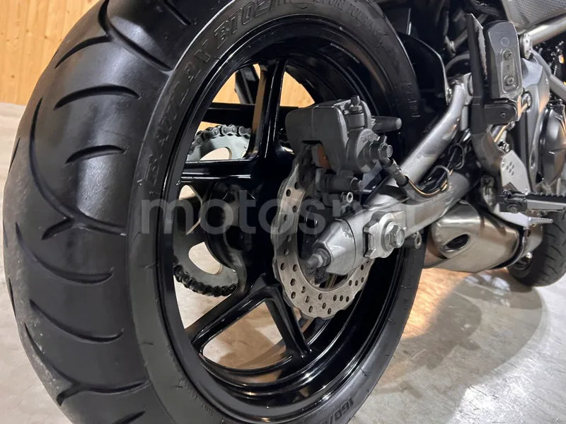 Kawasaki ER-6n - Vista 57