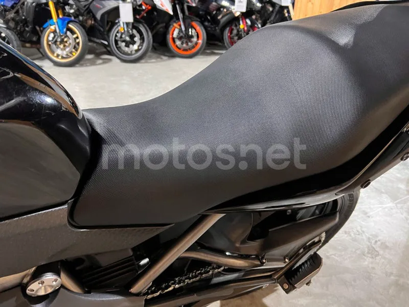Kawasaki ER-6n - Vista 63