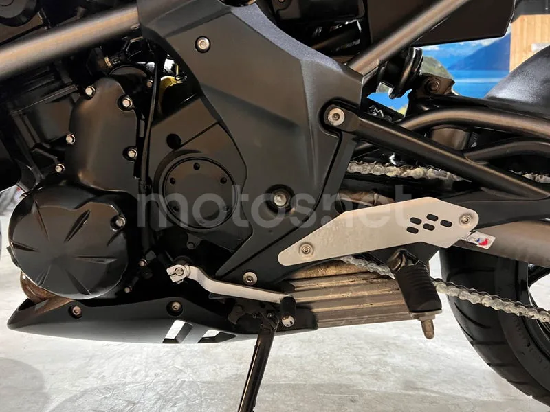 Kawasaki ER-6n - Vista 68