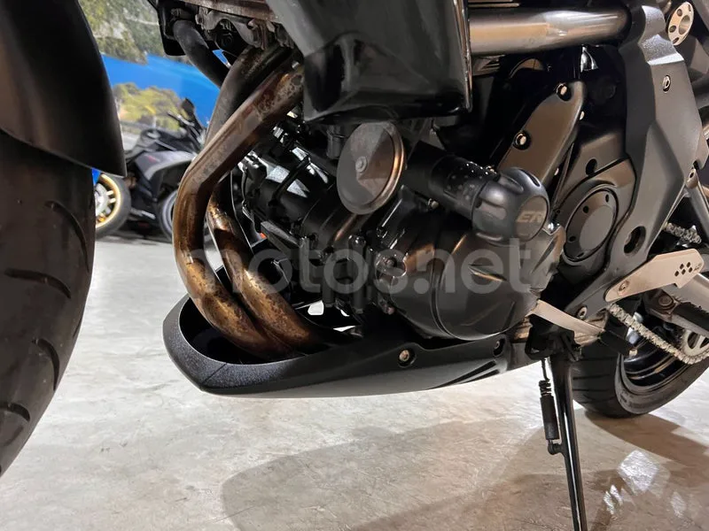 Kawasaki ER-6n - Vista 75