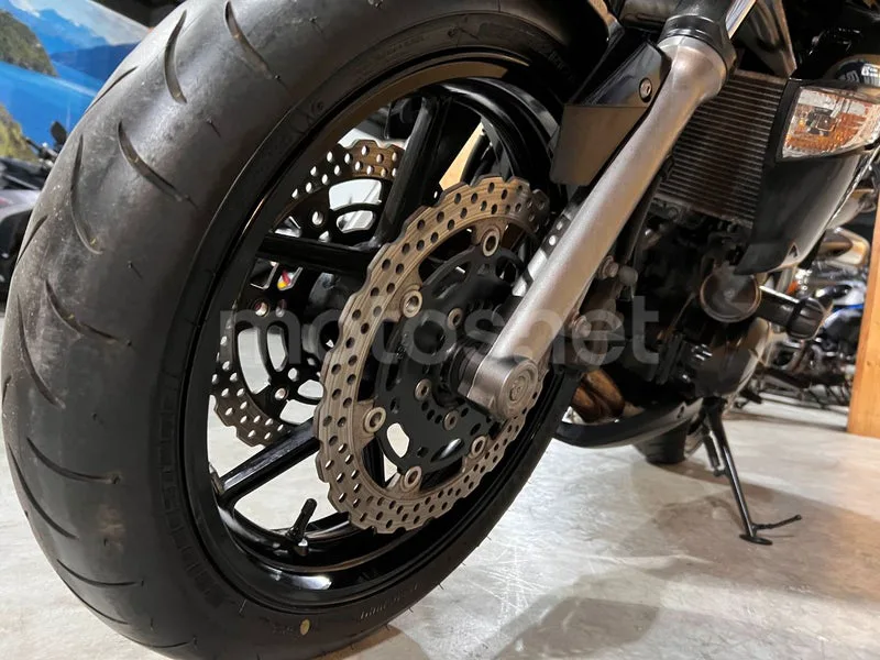 Kawasaki ER-6n - Vista 83