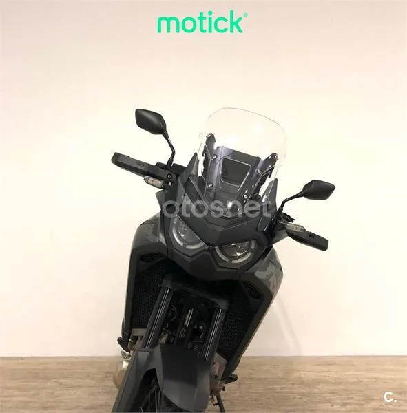 Honda CRF1100L Africa Twin - Vista 9