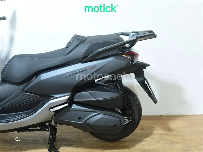 SYM Maxsym 400 - Vista 9