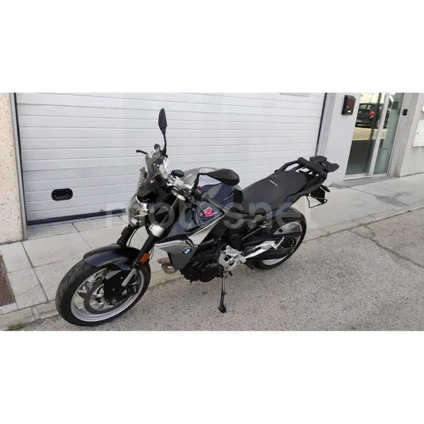 BMW F 900 R - Vista 4