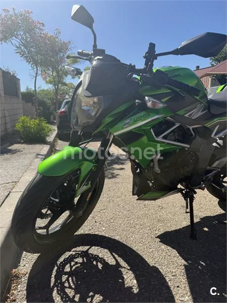 Kawasaki Z125 - Vista 3