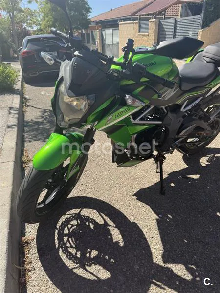 Kawasaki Z125 - Vista 4