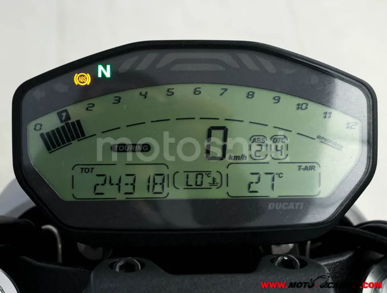 Ducati Monster 821 - Vista 6