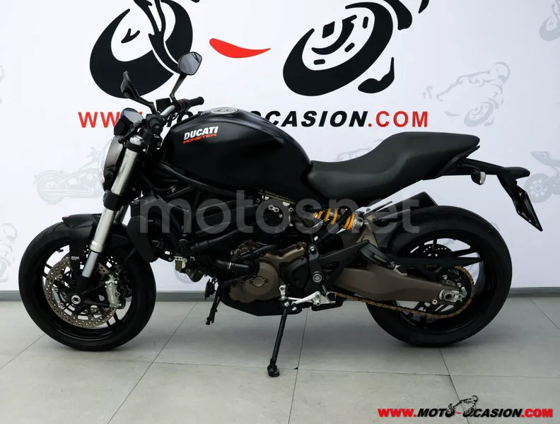 Ducati Monster 821 - Vista 7