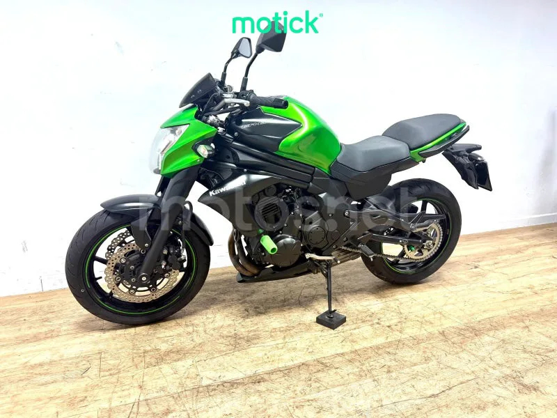 Kawasaki ER-6n - Vista 11