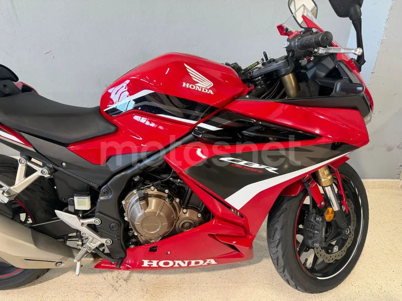 Honda CBR500R - Vista 10