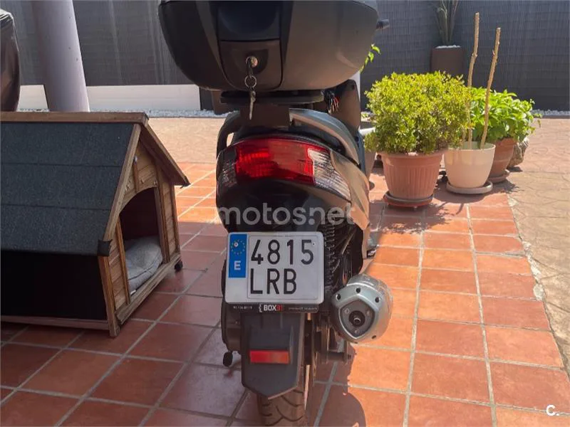 Kymco Agility City 125 - Vista 5