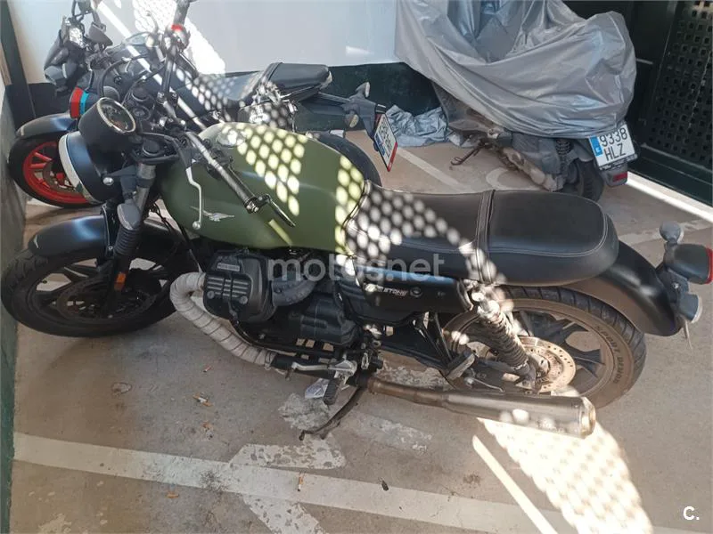 Moto Guzzi V7 III - Vista 3
