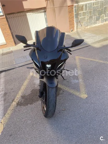 Yamaha YZF-R7 - Vista 4