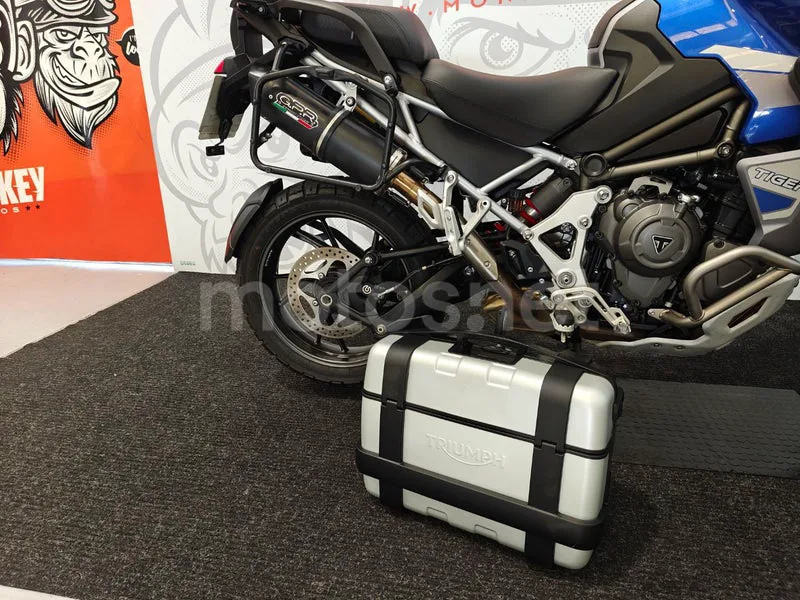 Triumph Tiger 1200 GT - Vista 20
