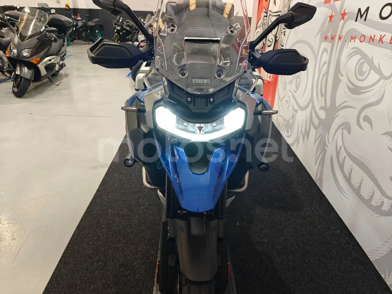 Triumph Tiger 1200 GT - Vista 4