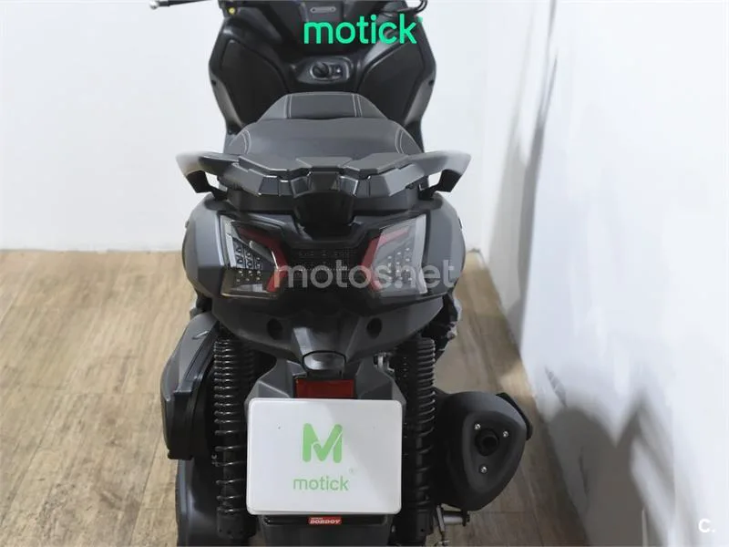 SYM Maxsym 400 - Vista 6