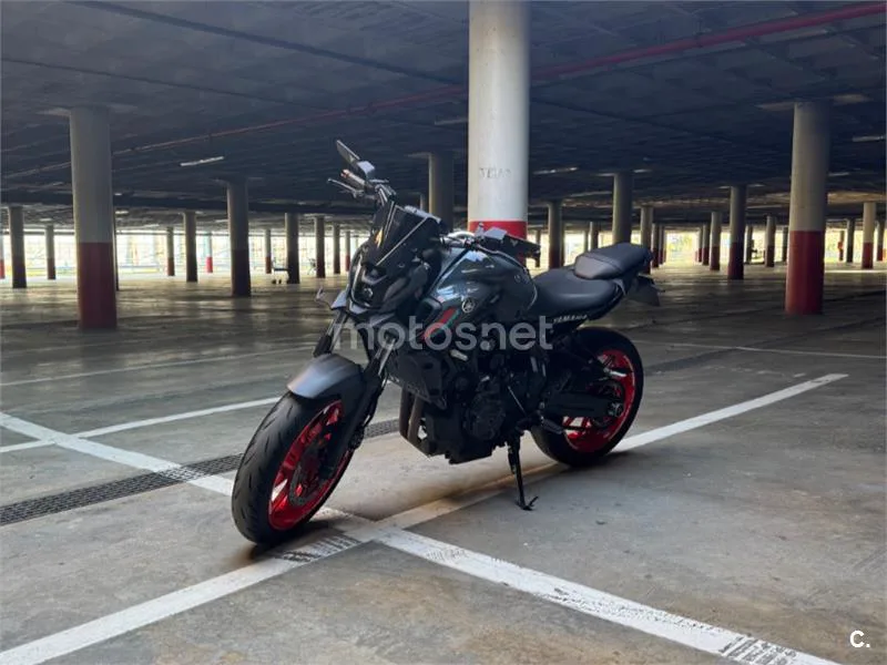 Yamaha MT-07 - Vista 3