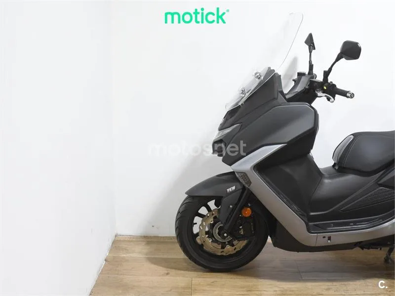 SYM Maxsym 400 - Vista 8