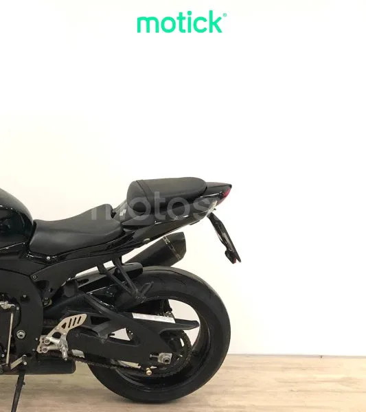 Suzuki GSX-R600 - Vista 8