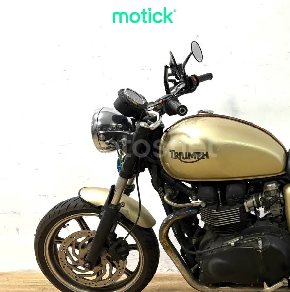 Triumph Bonneville - Vista 6