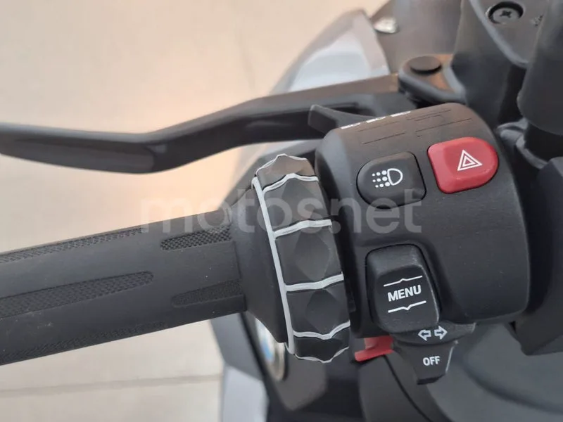 BMW C 400 X - Vista 7