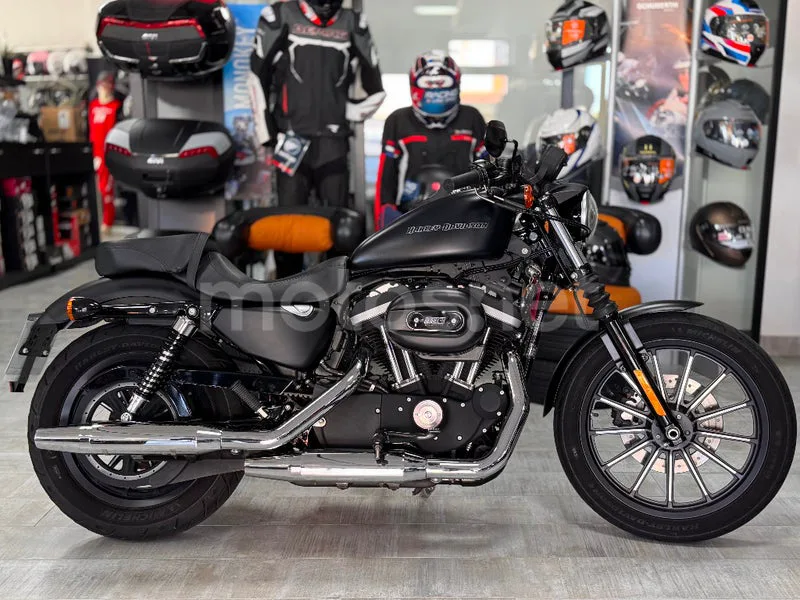 Harley-Davidson Sportster 883 7950 € 2011 Pontevedra - 1