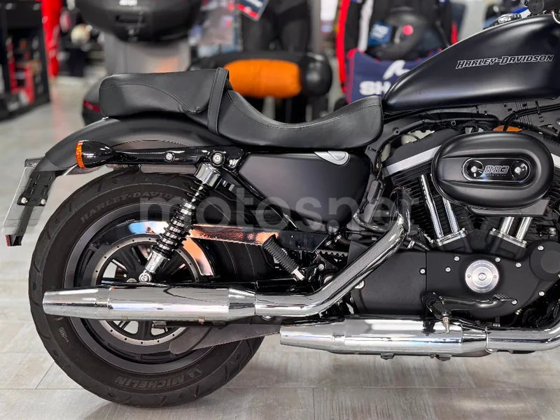 Harley-Davidson Sportster 883 - Vista 4