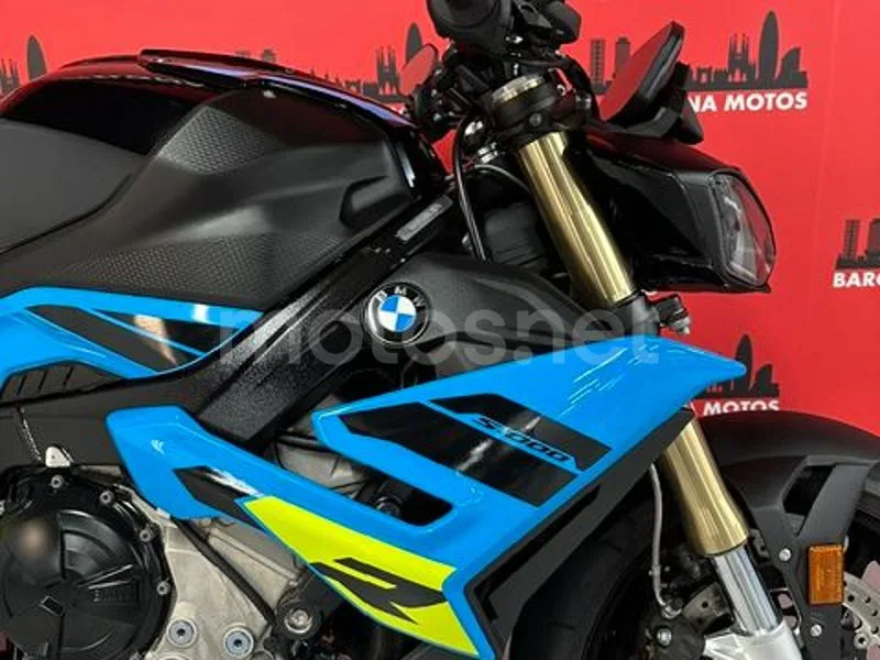 BMW S 1000 R - Vista 7