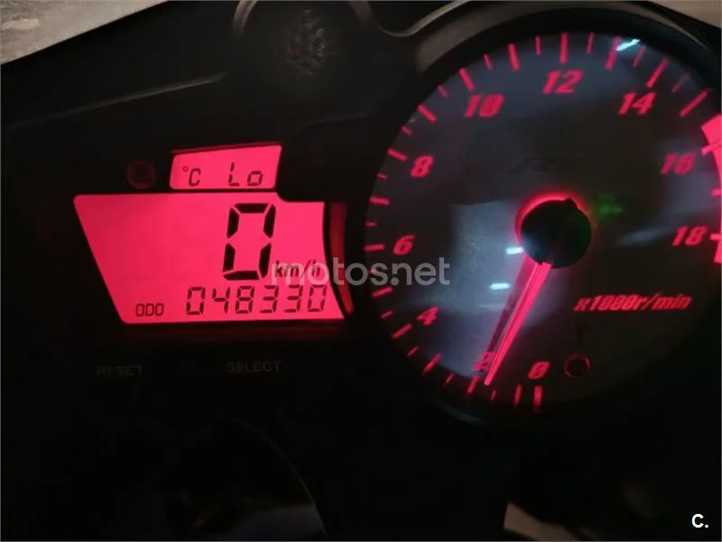 Yamaha YZF-R6 - Vista 6