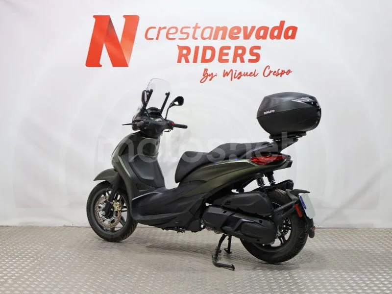 Piaggio Beverly S 400 - Vista 10