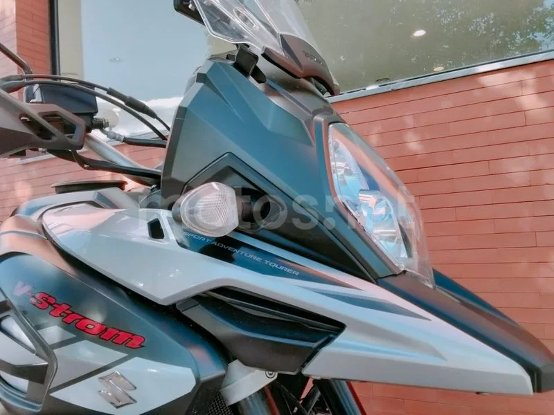 Suzuki V-Strom 1000XT - Vista 28