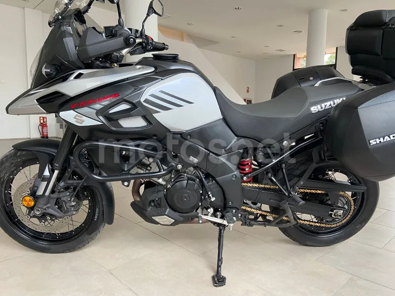 Suzuki V-Strom 1000XT - Vista 5