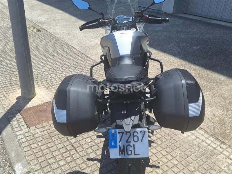 CFMOTO 650MT - Vista 6