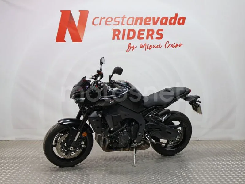 Yamaha MT-10 - Vista 4