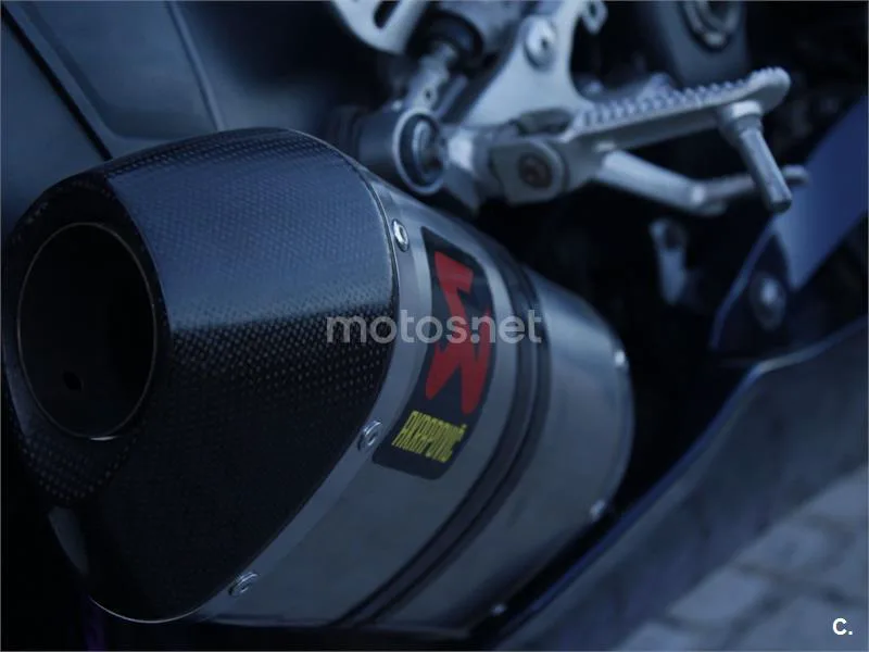 Yamaha YZF-R6 - Vista 8