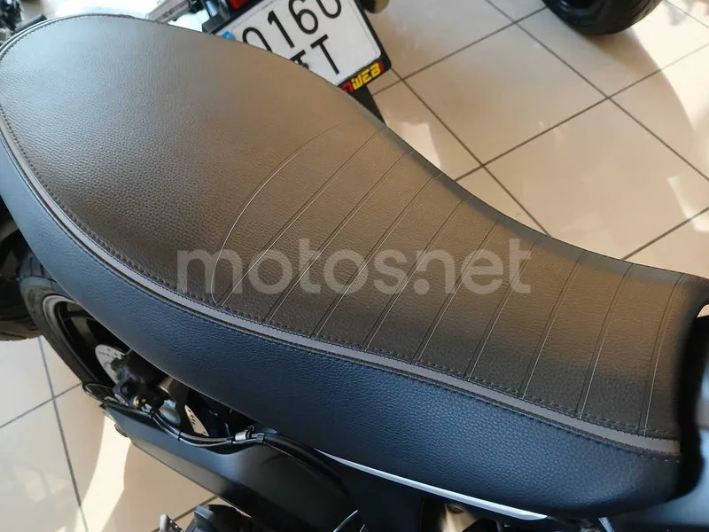 Ducati Scrambler - Vista 18