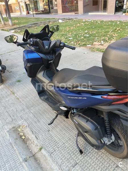 Honda Forza 125 - Vista 4