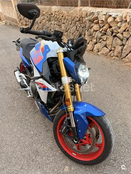 BMW F 900 R - Vista 4