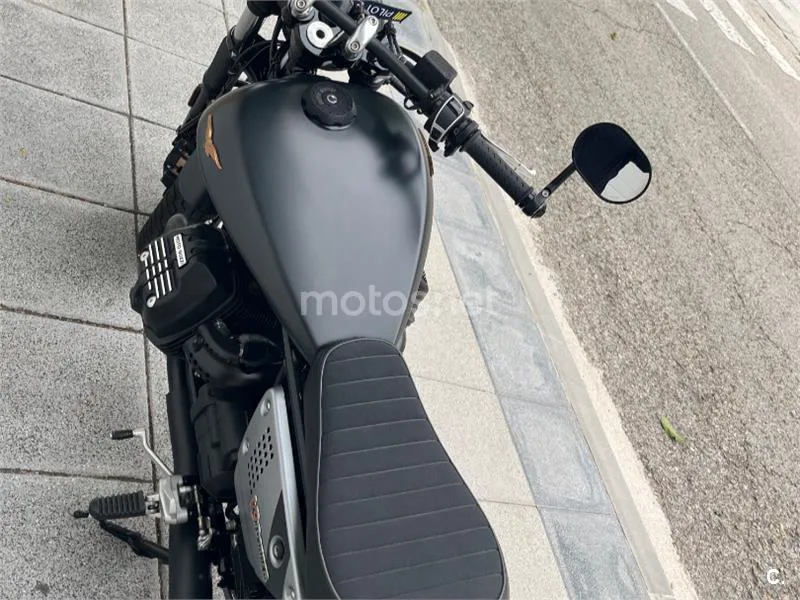 Moto Guzzi V9 - Vista 4