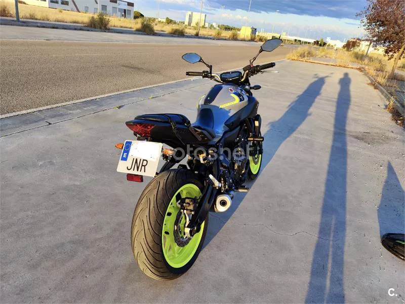 Yamaha MT-07 - Vista 3