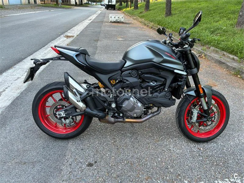 Ducati Monster - Vista 7
