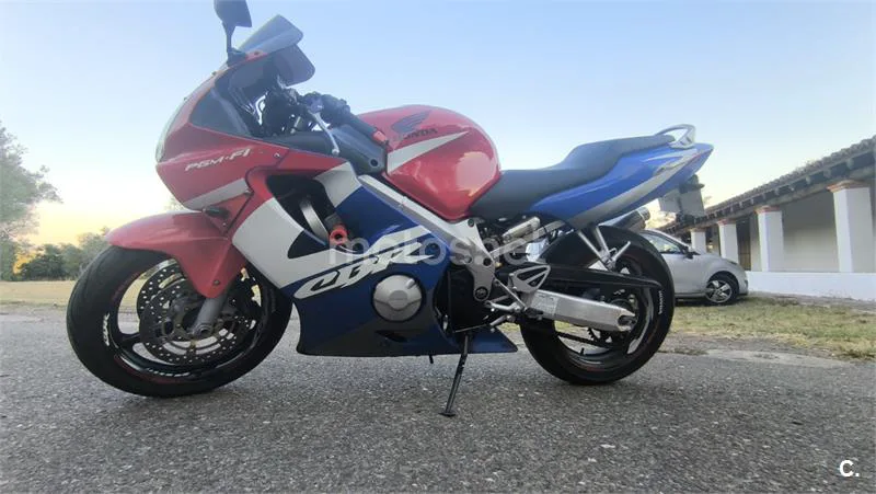 Honda CBR600F 2400 € 2002 Cáceres - 2