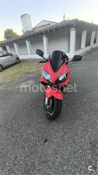 Honda CBR600F - Vista 4