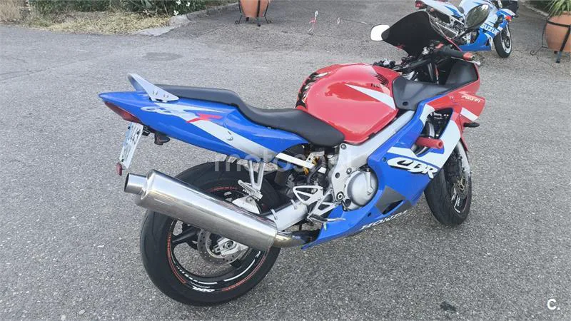 Honda CBR600F - Vista 5