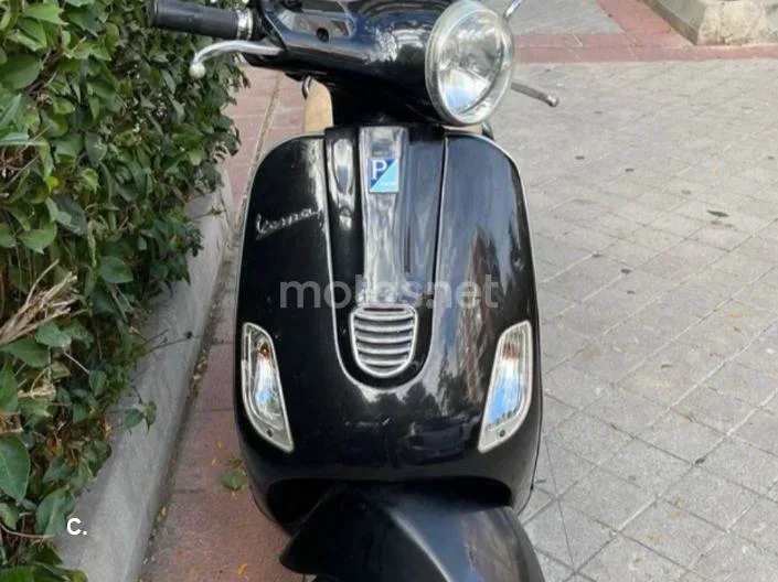 Piaggio Fly 125 2000 € 2013 Madrid - 2