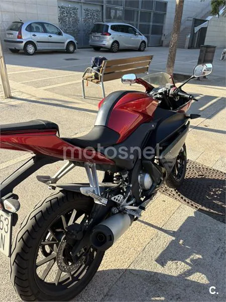 Yamaha YZF-R125 - Vista 7